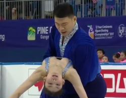 于小雨[ウ・ショウウ]＆張昊[チョウ・コウ]　四大陸選手権2017