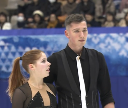 アナスタシヤ・ミーシナ＆アレクサンドル・ガリャモフ　NHK杯2019　ショート演技　(解説：ロシア語)