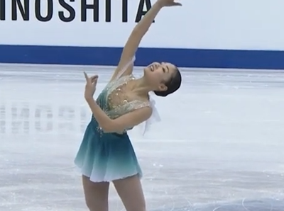 アンナ・ポゴリラヤ　NHK杯2016　ショート演技　(解説：ロシア語)