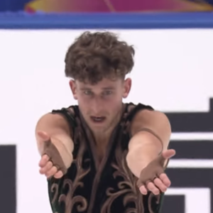 ルーカス・ブリッチギー　NHK杯2025　フリー演技　(解説：英語)