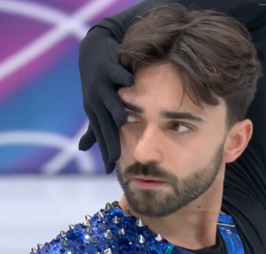 【団体戦】ケヴィン・エイモズ　ミラノ・コルティナオリンピック2026　ショート演技　(解説：フランス語)